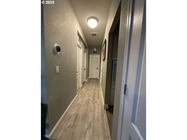 861 Sw LIBERTY BELL Dr, Beaverton, OR 97006