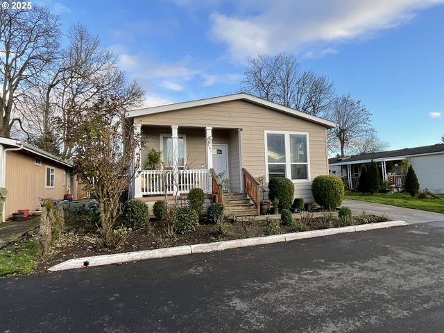 861 Sw LIBERTY BELL Dr, Beaverton, OR 97006