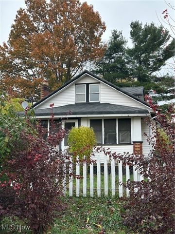 565 Teddy Avenue, Akron, OH 44305
