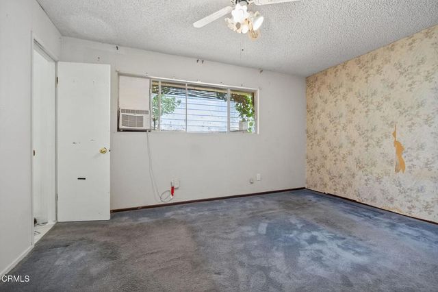 110 E Oak View Avenue, Oak View, CA 93022