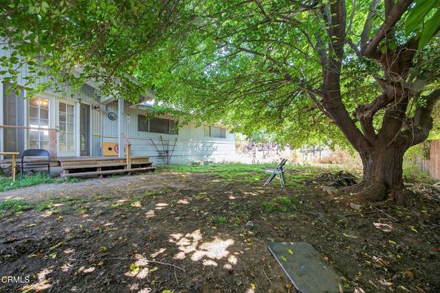 110 E Oak View Avenue, Oak View, CA 93022