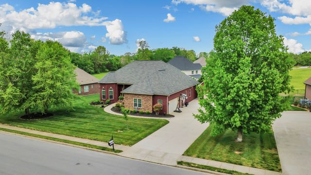 313 Bryson Ln, Clarksville, TN 37043