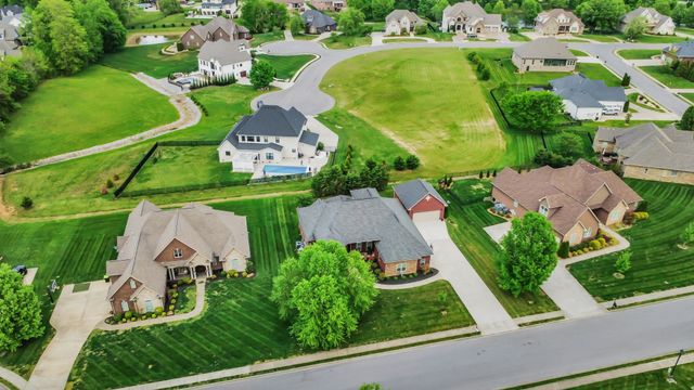313 Bryson Ln, Clarksville, TN 37043