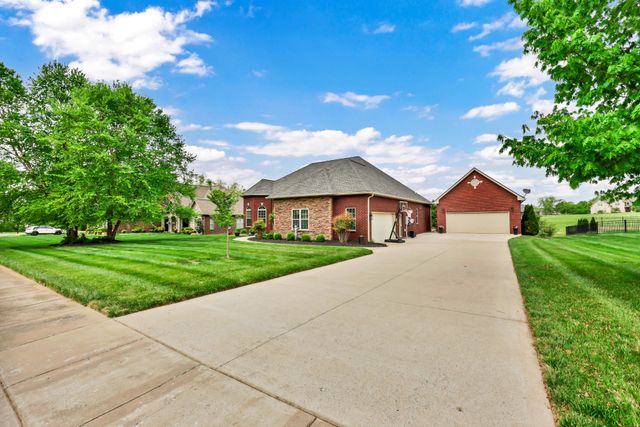 313 Bryson Ln, Clarksville, TN 37043