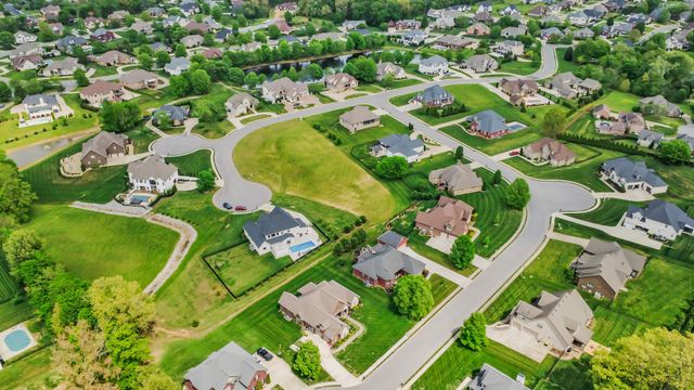 313 Bryson Ln, Clarksville, TN 37043