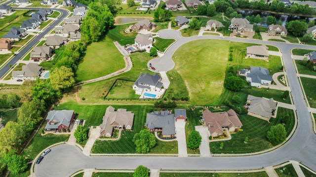 313 Bryson Ln, Clarksville, TN 37043