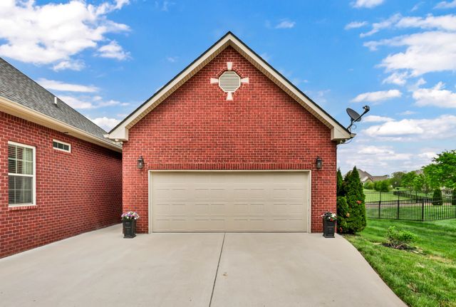 313 Bryson Ln, Clarksville, TN 37043