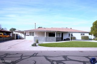 2114 W SAN JUAN Avenue, Phoenix, AZ 85015