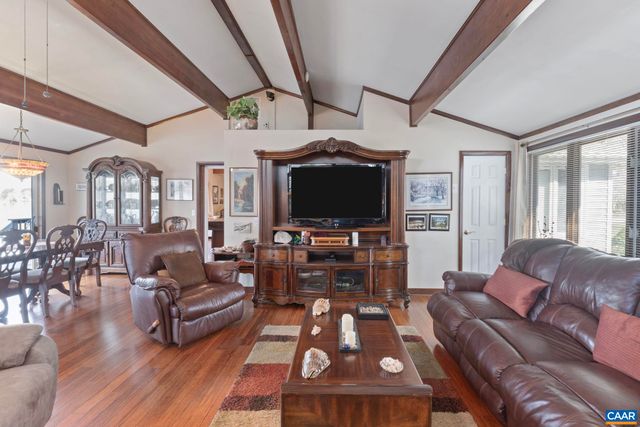 7 DOVER CT, Palmyra, VA 22963