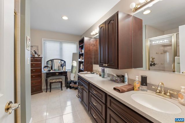 7 DOVER CT, Palmyra, VA 22963