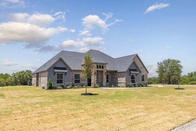761 Burr Oak Lane, Weatherford, TX 76085