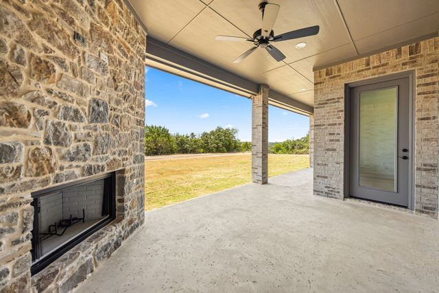 761 Burr Oak Lane, Weatherford, TX 76085