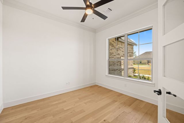 761 Burr Oak Lane, Weatherford, TX 76085