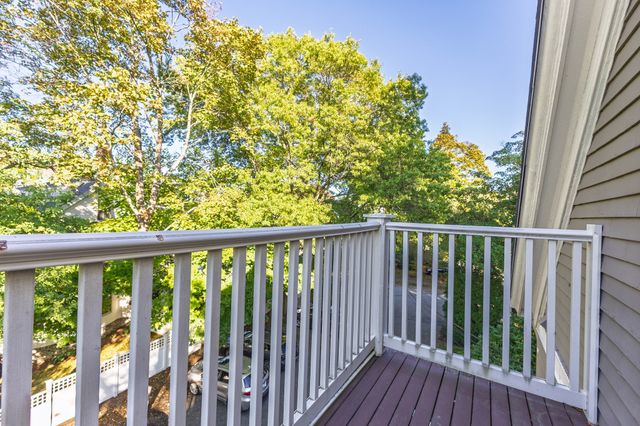 159 Washington St 4, Newton, MA 02458