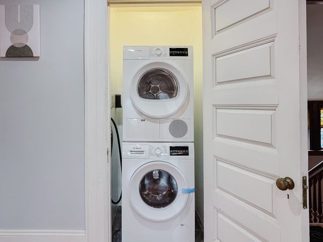 159 Washington St 4, Newton, MA 02458