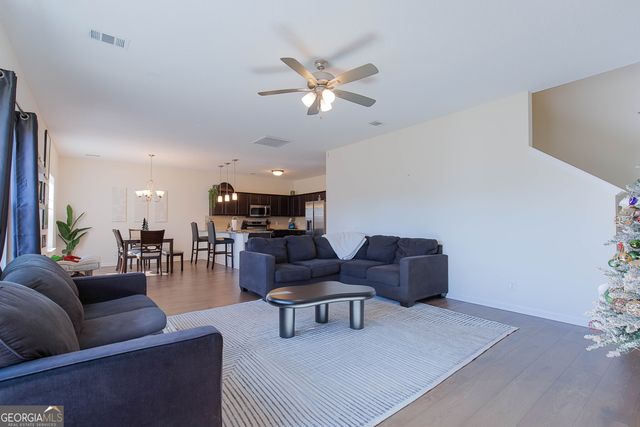 182 Whipporwill Way NE, Ludowici, GA 31316