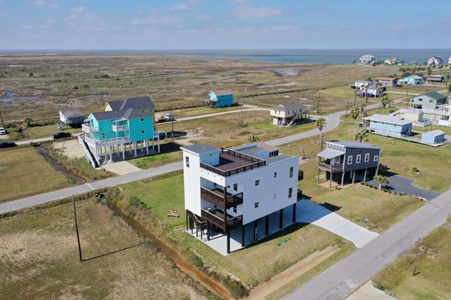 4026 5th Street, Galveston, TX 77554