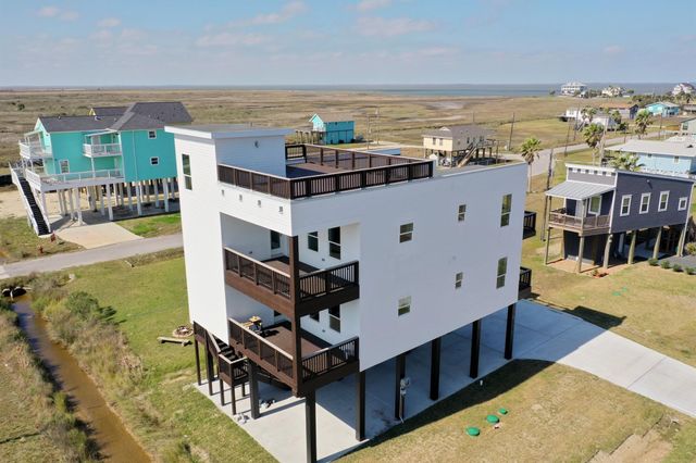 4026 5th Street, Galveston, TX 77554