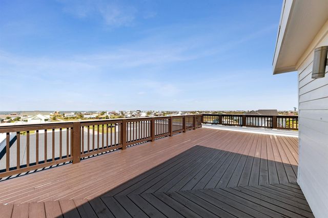 4026 5th Street, Galveston, TX 77554