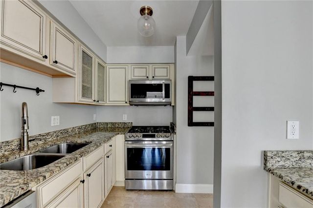 6980 Roswell Road C5, Atlanta, GA 30328