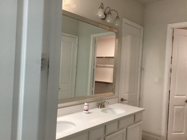 2209 Madison Street, Carrollton, TX 75010