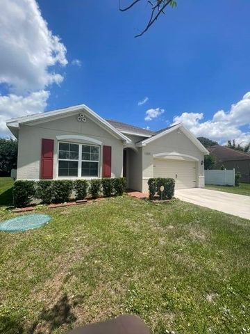 1537 SW Meridian Avenue, Port St. Lucie, FL 34953