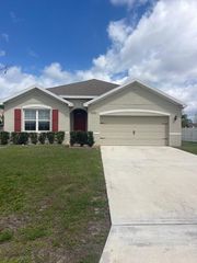 1537 SW Meridian Avenue, Port St. Lucie, FL 34953