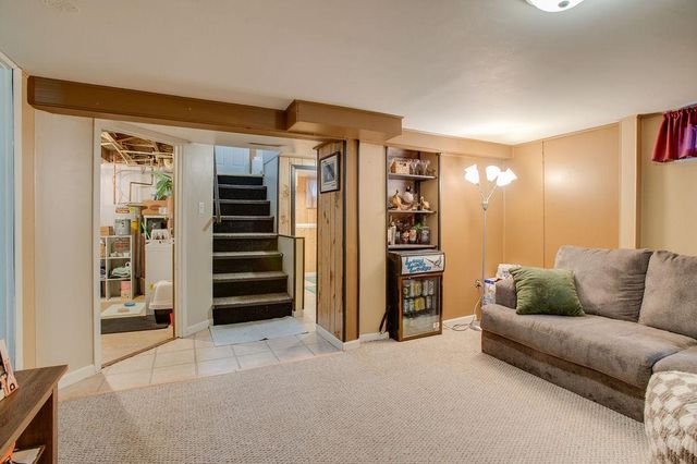 1647 BROADWAY N, Fargo, ND 58102