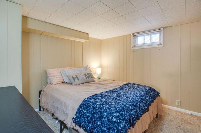 1647 BROADWAY N, Fargo, ND 58102