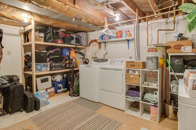 1647 BROADWAY N, Fargo, ND 58102