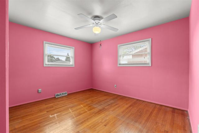 3233 Grange Road, Trenton, MI 48183