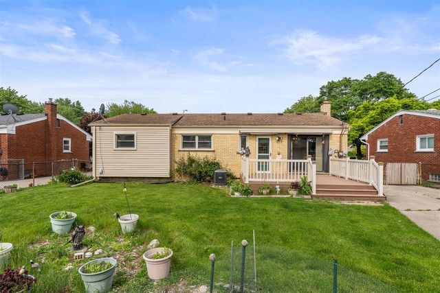 3233 Grange Road, Trenton, MI 48183