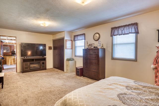 8298 W Hollyhock Avenue, Lake Twp, MI 49304