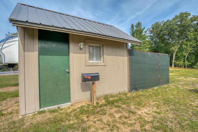 8298 W Hollyhock Avenue, Lake Twp, MI 49304