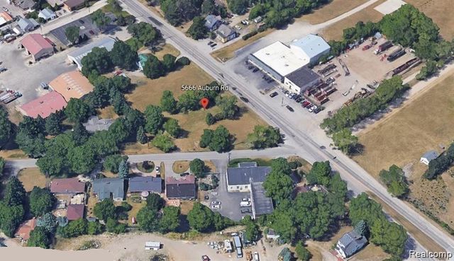 5666 Auburn Road, Shelby Twp, MI 48317