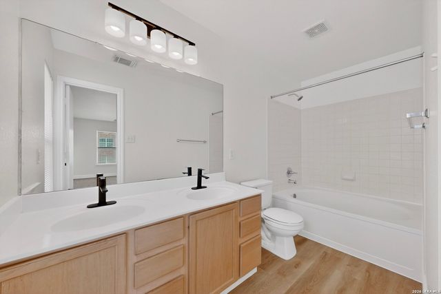 11 STAGER HLS, San Antonio, TX 78238