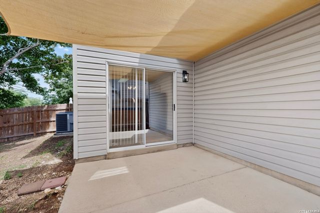 11 STAGER HLS, San Antonio, TX 78238