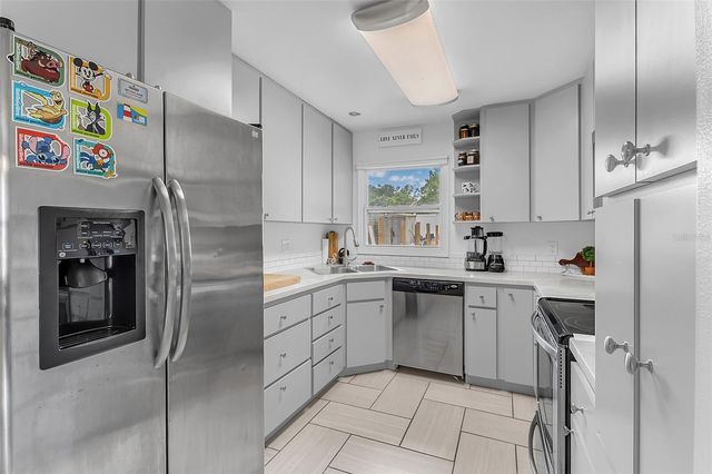 855 PEARL DRIVE, Mount Dora, FL 32757