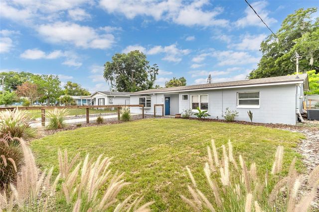 855 PEARL DRIVE, Mount Dora, FL 32757