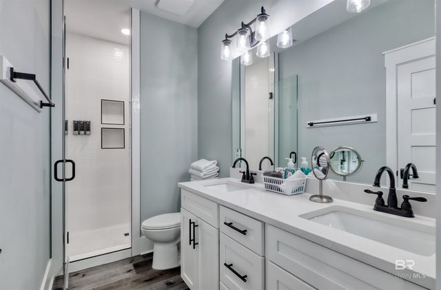 5318 Beach Boulevard, Gulf Shores, AL 36542