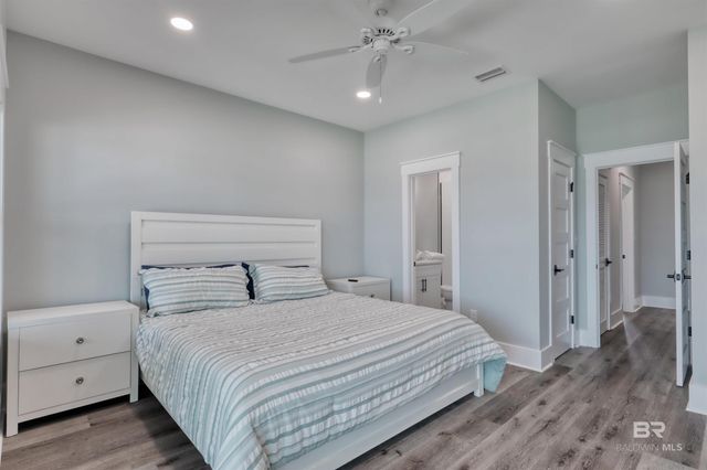 5318 Beach Boulevard, Gulf Shores, AL 36542