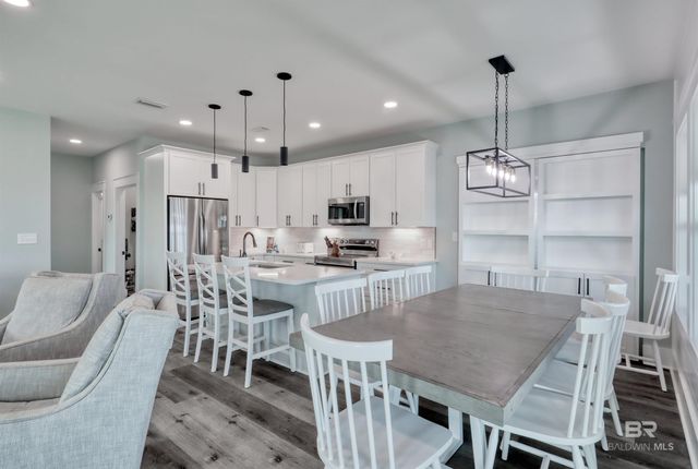 5318 Beach Boulevard, Gulf Shores, AL 36542