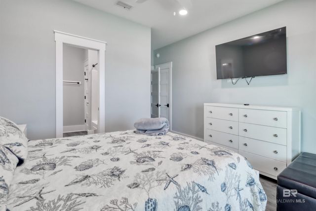 5318 Beach Boulevard, Gulf Shores, AL 36542