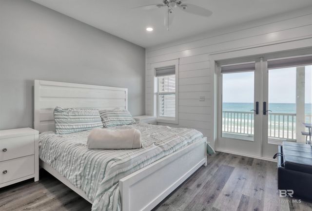 5318 Beach Boulevard, Gulf Shores, AL 36542