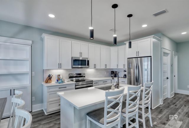 5318 Beach Boulevard, Gulf Shores, AL 36542