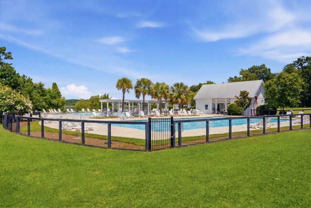 406 Glenmore Drive, Moncks Corner, SC 29461
