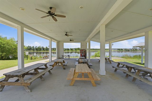 406 Glenmore Drive, Moncks Corner, SC 29461