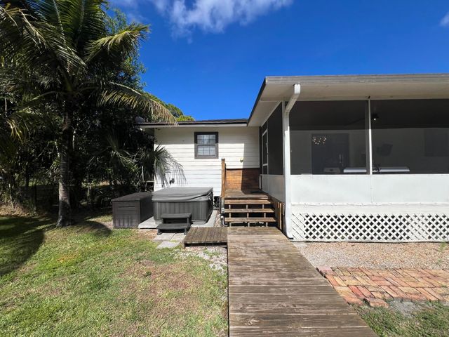 14771 N 66th Trl Trail N, Palm Beach Gardens, FL 33418