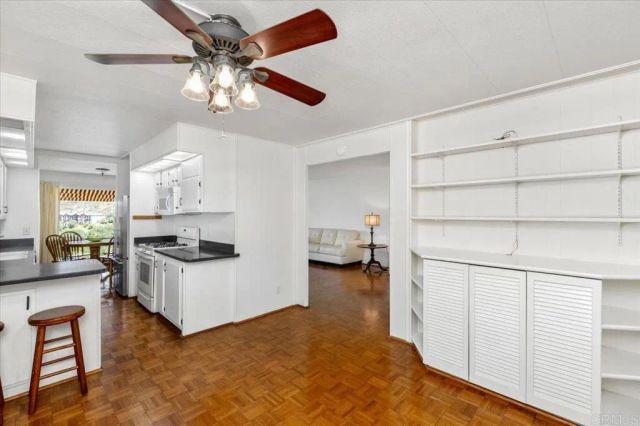 8975 Lawrence Welk Dr 141, Escondido, CA 92026