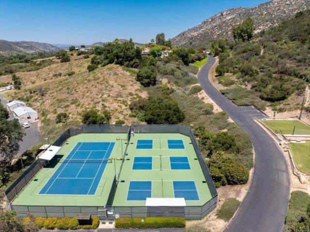 8975 Lawrence Welk Dr 141, Escondido, CA 92026